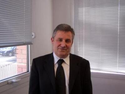 Πάτρα: Διαψεύδει ο δημοτικός σύμβουλος Γ...