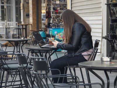 Χωρίς ενοίκιο τον Μάρτιο λιανεμπόριο και εστίαση