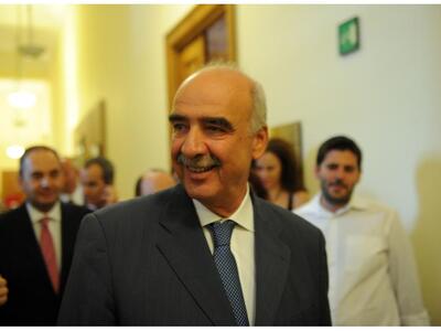 Ο Βαγγέλης Μεϊμαράκης καλεί τον Αλ. Τσίπ...