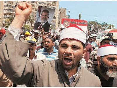 Αίγυπτος: Καταδικάστηκαν σε θάνατο 529 υ...