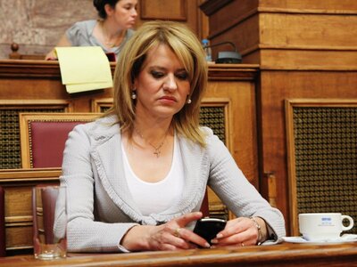 Άλλα έλεγε η Τζάκρη, άλλα ο Κοτρώτσος 