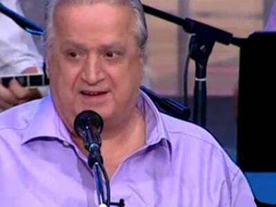 Ο Μπάμπης Γκολές στο Παντοπωλείον κάθε Κ...