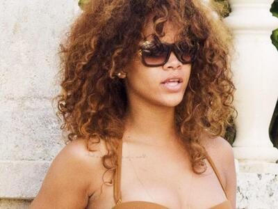 Rihanna: «Η χώρα μου είναι η καλύτερη!»