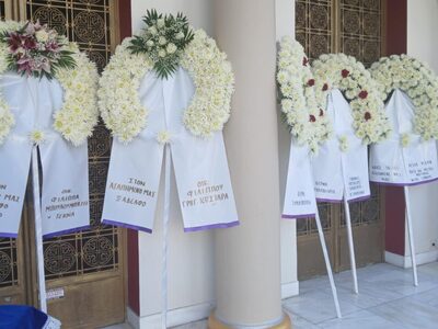 ΔΕΙΤΕ ΦΩΤΟ: Θρήνος στην κηδεία του ποδηλάτη! Τον παρέσυρε όχημα