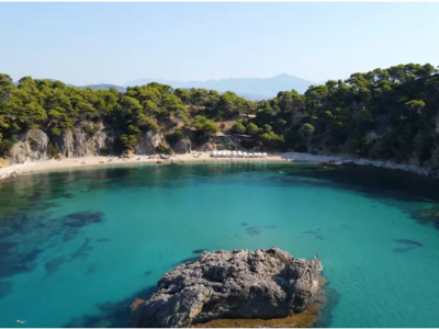 Αλωνάκι: Η πιο γραφική παραλία της Ηπείρ...