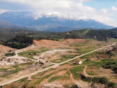 Το φράγμα Πείρου - Παραπείρου από ψηλά 