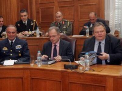 Ε. Βενιζέλος: «6,5 εκατ. ευρώ το μήνα η ...