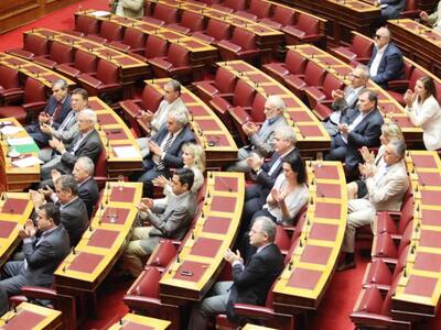 «Αντάρτικο» δηλώσεων από βουλευτές του Π...
