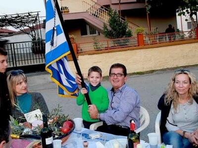 ΔΕΙΤΕ ΦΩΤΟ από τo ταξίδι των χορευτικών ...