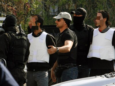 Στοιχεία- φωτιά για τον  «Επαναστατικό Α...