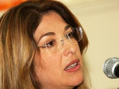 Ναόμι Κλάιν: Ο ΣΥΡΙΖΑ δεν πρέπει να κάνε...