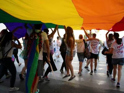 Ολοκληρώθηκε η πολύχρωμη πορεία του Patras Pride