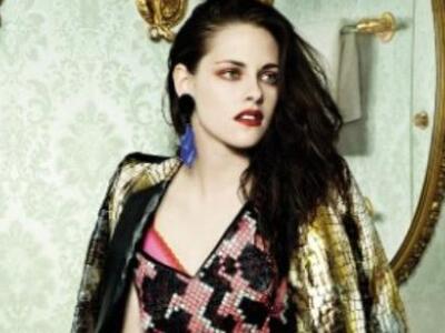 Με το μπλουζάκι του Robert Pattinson κυκ...