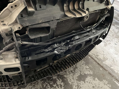 Αγριογούρουνο συγκρούστηκε με αυτοκίνητο...