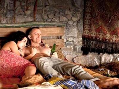 Η Τόνια Σωτηροπούλου σε σκηνή της ταινία...