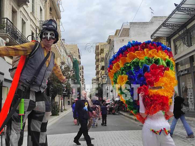 Τι λένε τα τουριστικά γραφεία για το Καρ...