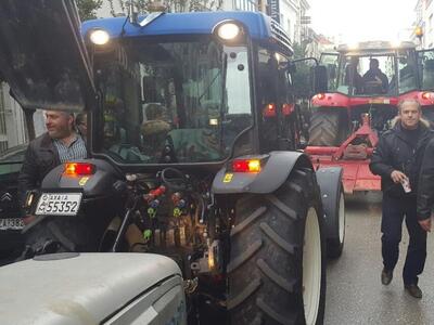 Δυτική Ελλάδα: Οι αγρότες δεν κάνουν βήμ...