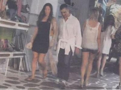 Πρώτη ξαπλώστρα Μύκονο ο Άρης Σπηλιωτόπο...