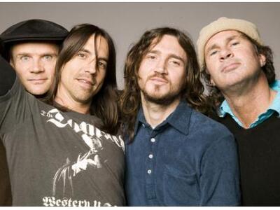  Οι Red Hot Chili Peppers τα έσπασαν!