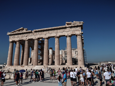 Διακοπές: Ελλάδα ψηφίζουν και για το 202...