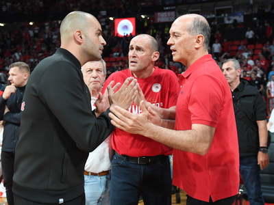 Ολυμπιακός: Οι αδελφοί Αγγελόπουλοι δεν ...