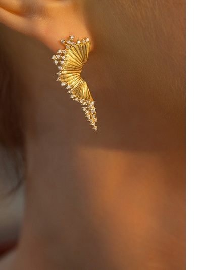 Σκουλαρίκια σε design γλυπτού, επίχρυσα ...