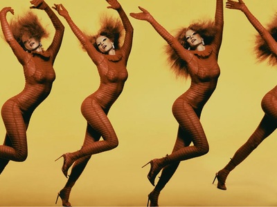 Mε ολόσωμη φόρμα Michael Kors