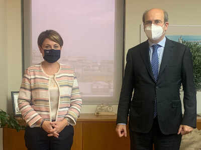 Συνάντηση της Χριστίνας Αλεξοπούλου με τ...