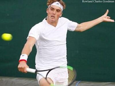 Τένις: Αποκλεισμός για τον Τσιτσιπά στον...