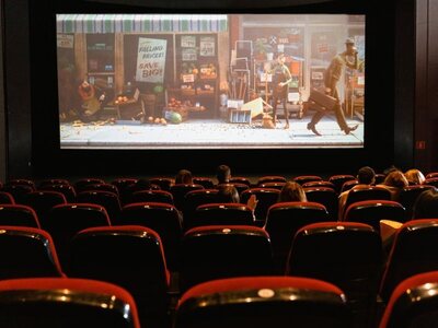 Έρχεται νέα απόφαση για σινεμά και θέατρα