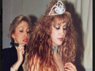 Οι άνθρωποι "πίσω" από την εμφ...