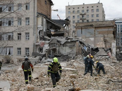 Ουκρανία: Ένας Αμερικανός νεκρός και 16 ...