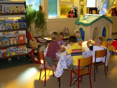 Εργαστήριο εικαστικών κατασκευών στη βιβ...