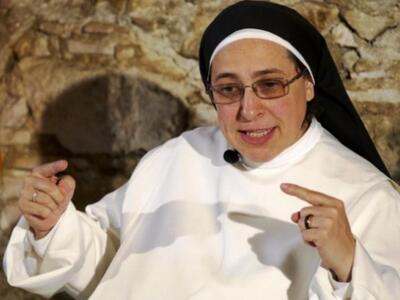 Μοναχή υποστηρίζει ότι η Παναγία δεν ήταν παρθένα