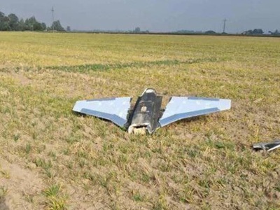 Politico: Τα drones από ξύλο και αφρό τη...