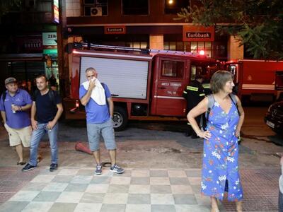 Φωτιά σε ξενοδοχείο στην Αθήνα – Εκκενώθ...