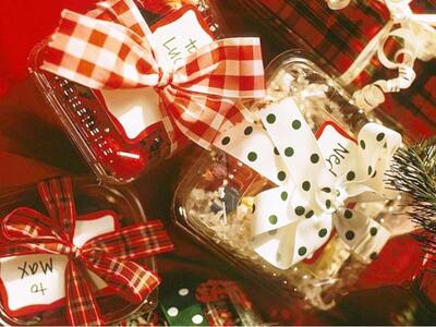 Χριστουγεννιάτικο bazaar απο το σωματείο...