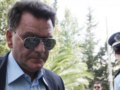 Πάτρα: Εκλεψαν μπάλες, αθλητικά παπούτσι...