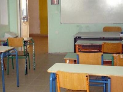 Πάτρα: Παράσταση διαμαρτυρίας στην Περιφ...