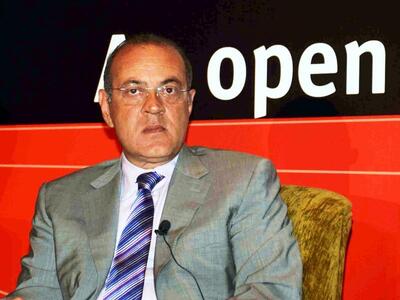 Την προεδρία του ΣΕΒ διεκδικεί εκ νέου ο...