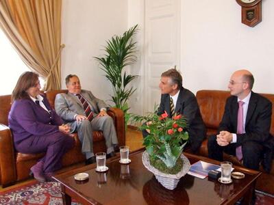 Δήμος Πάτρας: Τουριστική και εμπορική συ...