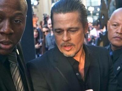 Σοκ: Αντρας έριξε μπουνιά στον Brad Pitt...