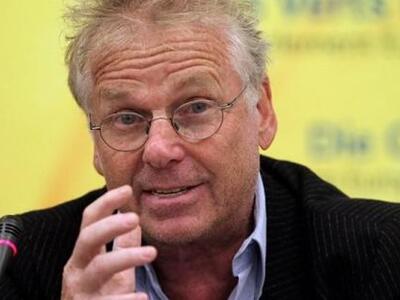 Ντανιέλ Κον Μπεντίτ από Ηράκλειο: Ελληνι...