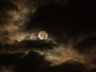 Την Κυριακή η μεγαλύτερη πανσέληνος του έτους 