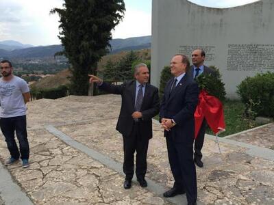 Ο Πρέσβης του Καναδά στα Καλάβρυτα - ΔΕΙΤΕ ΦΩΤΟ 