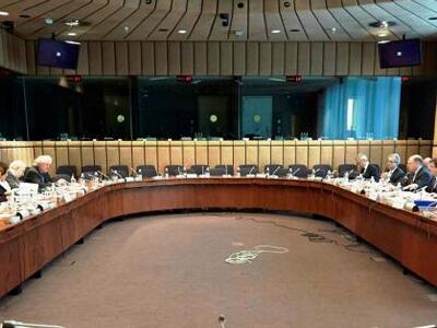 Eurogroup: Πάρτε τώρα 2,5 δισ. ευρώ και βλέπουμε…