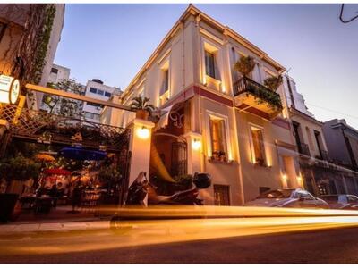 Χειμώνιασε για τα καλά και το μπαράκι το...