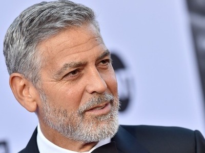 Τζώρτζ Κλούνει: Τα μέσα παρενοχλούν την ...