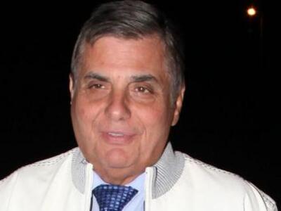 Έσπασε το στούντιο του Real FM o Tράγκας...