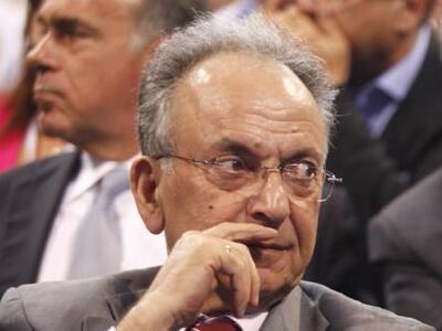 Επίθεση κουκουλοφόρων στην εισπρακτική ε...